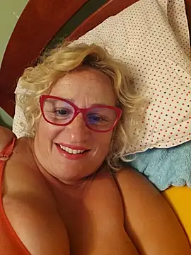 VirginiaNurse online show from June 30, 8:09 pm
