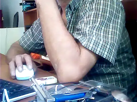 Snapshot of zormen355 chatting on June 27, 2:01 pm zormen355 online show from June 27, 2:01 pm