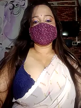 Snapshot of albelasummi702 chatting on October 24, 2:43 am albelasummi702 online show from October 24, 2:43 am