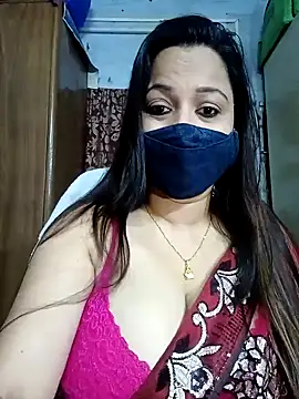 Snapshot of albelasummi702 chatting on February 12, 3:51 am albelasummi702 online show from February 12, 3:51 am