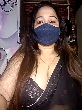 albelasummi702 online show from February 13, 2:33 am