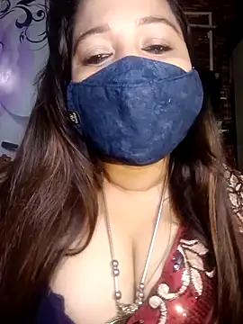 Snapshot of albelasummi702 chatting on November 29, 3:01 pm albelasummi702 online show from November 29, 3:01 pm