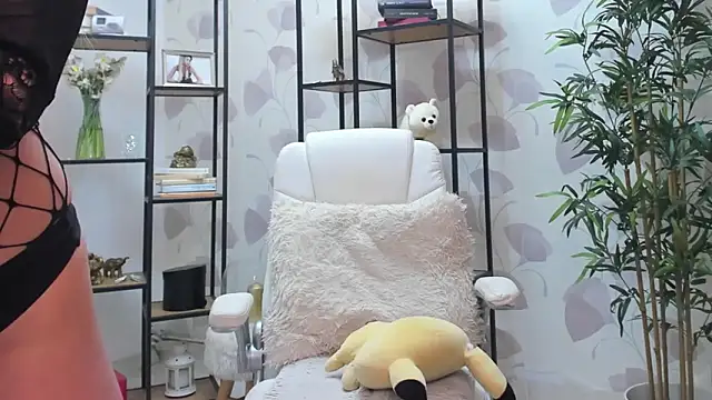 Smileyelyourgf online show from April 17, 7:49 pm