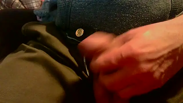 T0Yforeskin online show from February 16, 8:07 pm