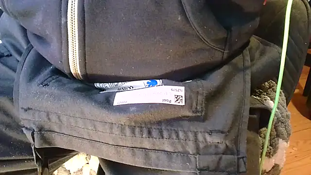 T0Yforeskin online show from March 7, 9:59 am