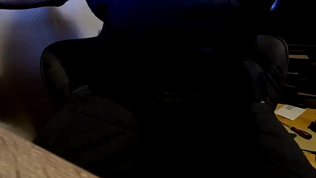 Snapshot of T0Yforeskin chatting on September 18, 8:12 pm T0Yforeskin online show from September 18, 8:12 pm