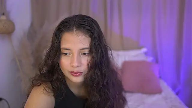 lirio05 online show from November 24, 6:52 pm