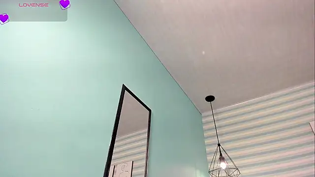 Snapshot of goddess_kianna chatting on July 14, 11:33 pm goddess kianna online show from July 14, 11:33 pm