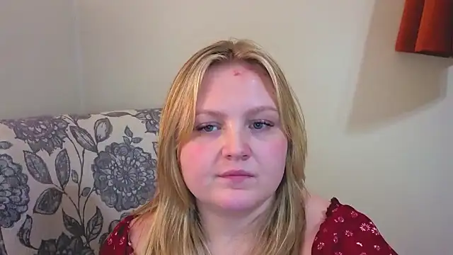 PhatAssBlond online show from March 27, 3:37 am