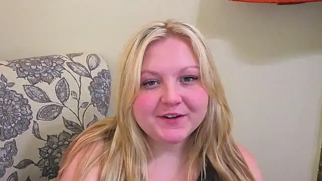 PhatAssBlond online show from April 22, 7:20 pm
