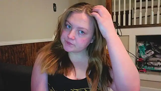 PhatAssBlond online show from February 2, 4:28 pm