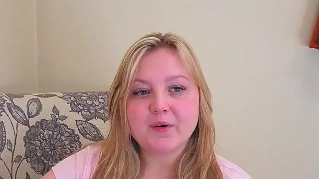 PhatAssBlond online show from March 24, 7:58 pm