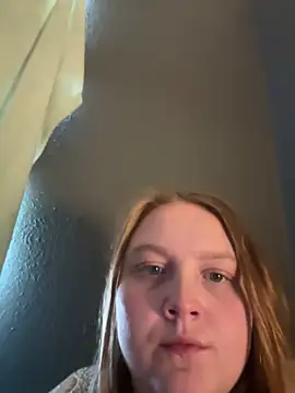Snapshot of PhatAssBlond chatting on March 18, 7:44 pm PhatAssBlond online show from March 18, 7:44 pm