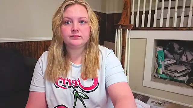 PhatAssBlond online show from February 22, 7:15 pm