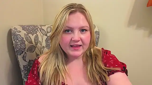 PhatAssBlond online show from April 19, 2:12 am