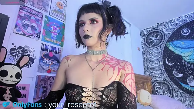 yourrosenrot online show from January 9, 5:03 am