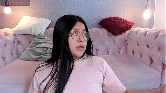 grace77   online show from May 4, 2:42 pm