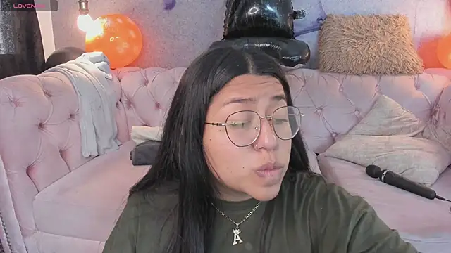 grace77   online show from November 1, 12:43 pm