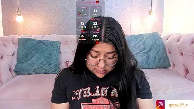 Snapshot of grace77__ chatting on July 1, 12:16 pm grace77 online show from July 1, 12:16 pm