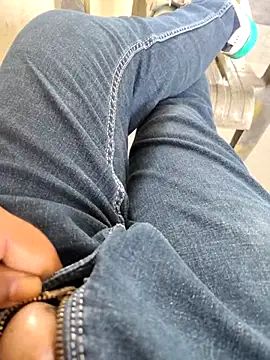 SplitPrestige19 online show from April 5, 8:21 am