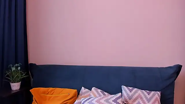 Melanie Angel online show from January 31, 11:24 am