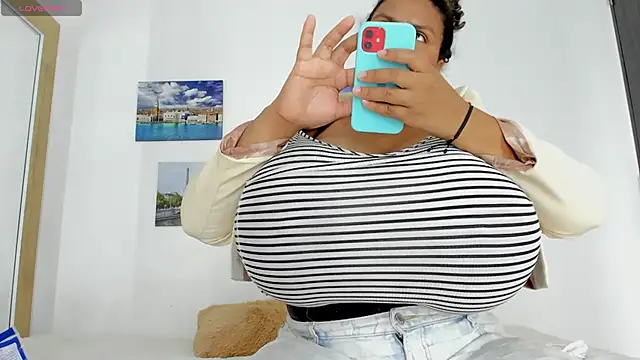 Snapshot of bigmom69_ chatting on September 14, 1:00 pm bigmom69 online show from September 14, 1:00 pm