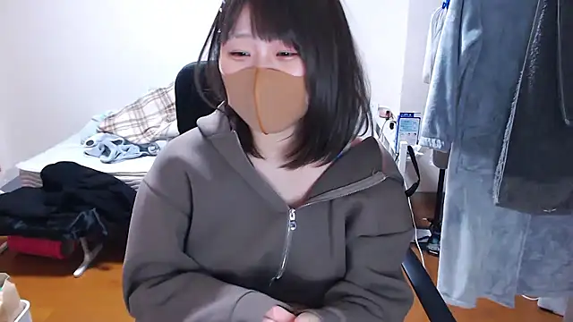 izumi  123 online show from February 23, 12:17 pm