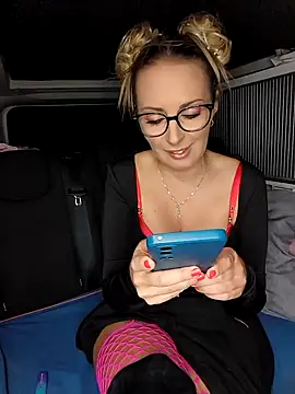 Jade Emeraud online show from November 5, 8:34 pm