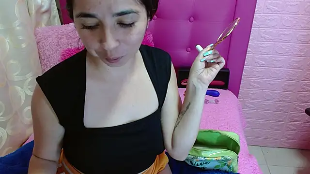 kendall all4u online show from December 28, 5:33 am