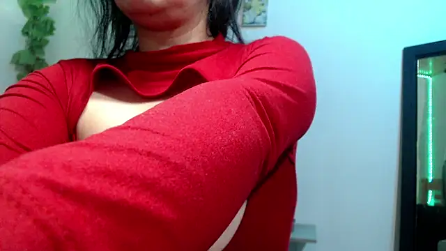 Donniia online show from June 25, 4:01 pm