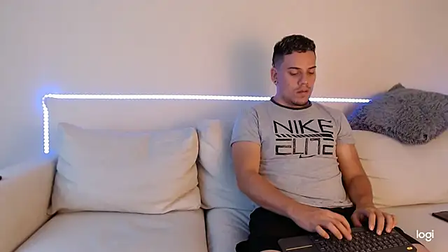 blue and peter online show from February 12, 5:47 am