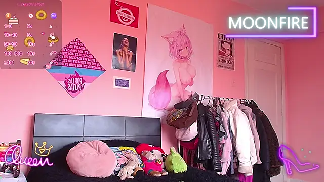 moonfiredancer online show from April 25, 1:41 pm