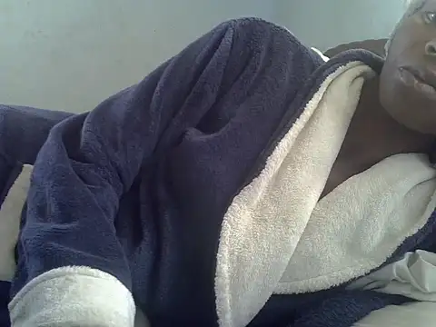 ElianeHot online show from November 21, 5:28 am