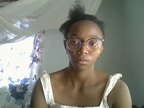 ElianeHot online show from April 8, 11:22 am