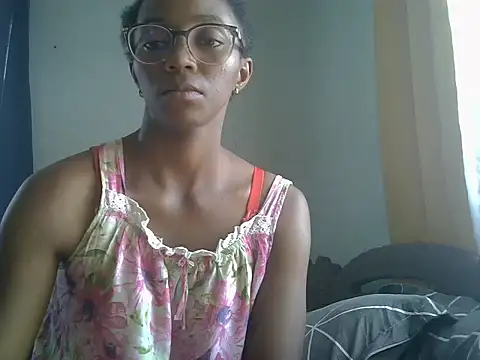 ElianeHot online show from March 28, 10:27 am