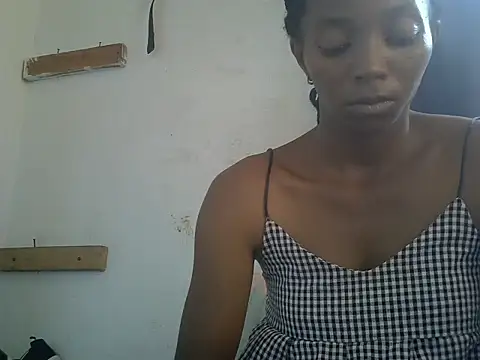 ElianeHot online show from March 22, 10:50 am