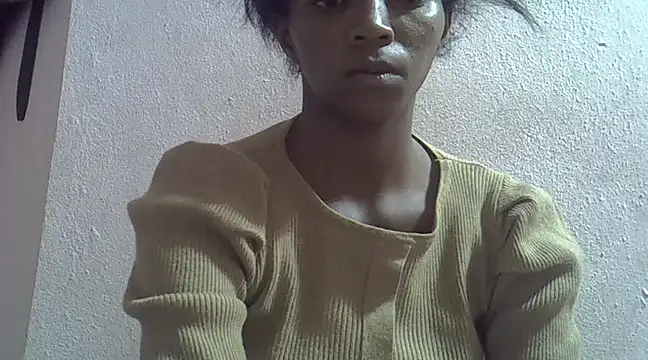 Snapshot of ElianeHot chatting on March 14, 5:35 pm ElianeHot online show from March 14, 5:35 pm