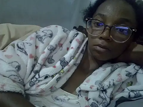 ElianeHot online show from June 24, 3:38 am