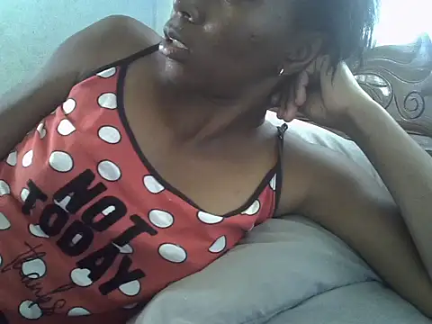 Snapshot of ElianeHot chatting on September 20, 1:38 pm ElianeHot online show from September 20, 1:38 pm