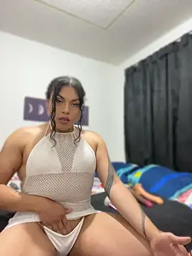 Snapshot of Ariana_Rodriguez_ chatting on June 24, 6:28 pm Ariana Rodriguez online show from June 24, 6:28 pm
