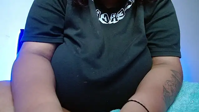 Alisteresa  online show from January 12, 9:16 am