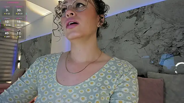 LIZ HOLMES online show from February 25, 10:37 am