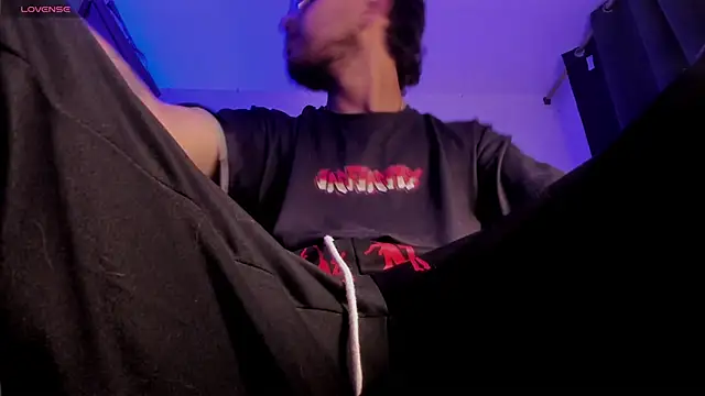 s sven03 online show from March 21, 6:58 am