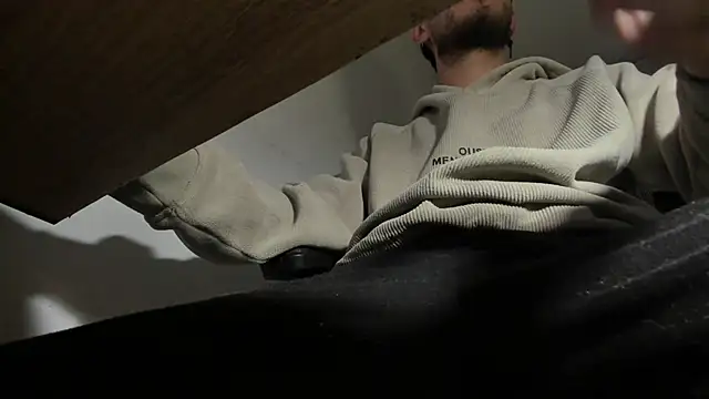 s sven03 online show from March 6, 5:35 am