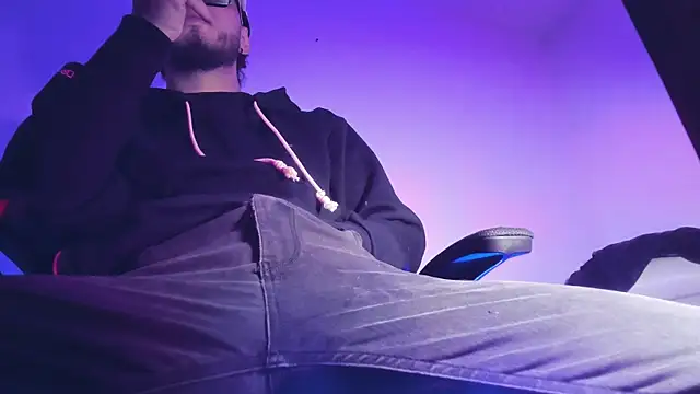 s sven03 online show from November 23, 12:53 am