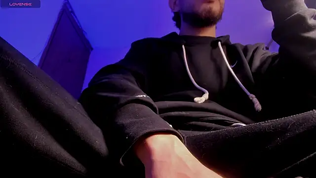 s sven03 online show from February 26, 6:52 pm