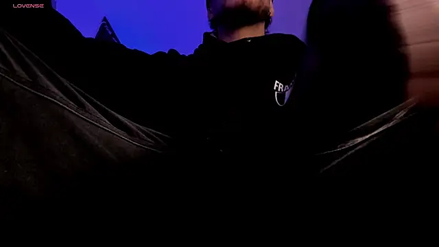 s sven03 online show from February 12, 7:19 am