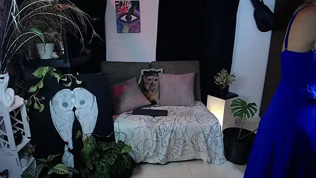 medusa 025 online show from March 22, 1:32 am