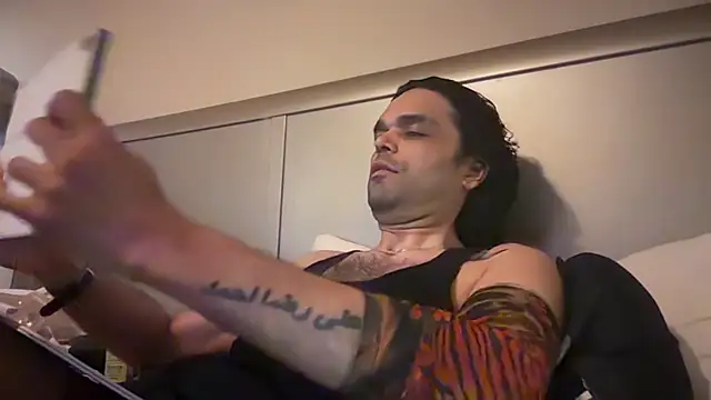 GForceSavage online show from April 13, 3:49 pm