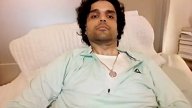 GForceSavage online show from November 26, 10:37 am